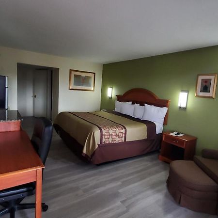Big Spring Inn Madisonville Zewnętrze zdjęcie
