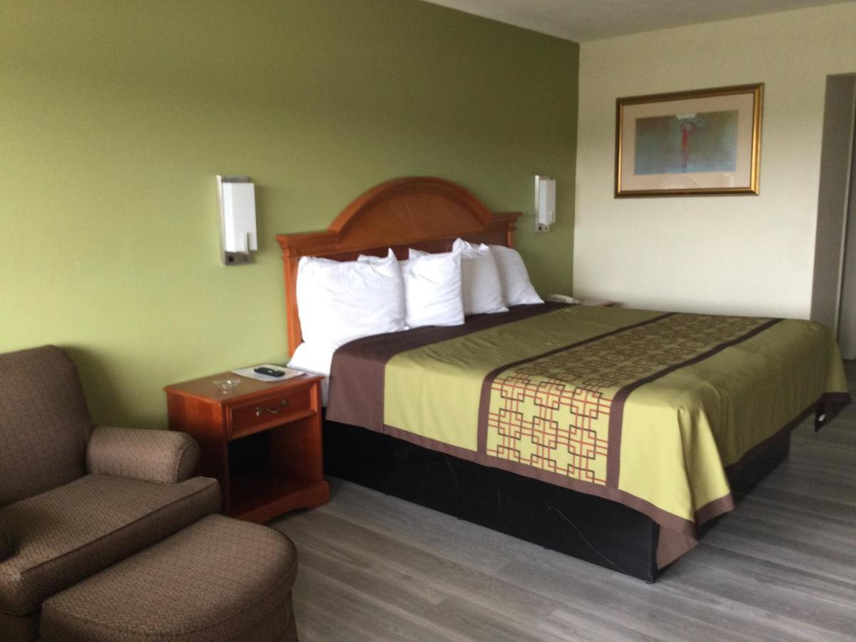 Big Spring Inn Madisonville Zewnętrze zdjęcie