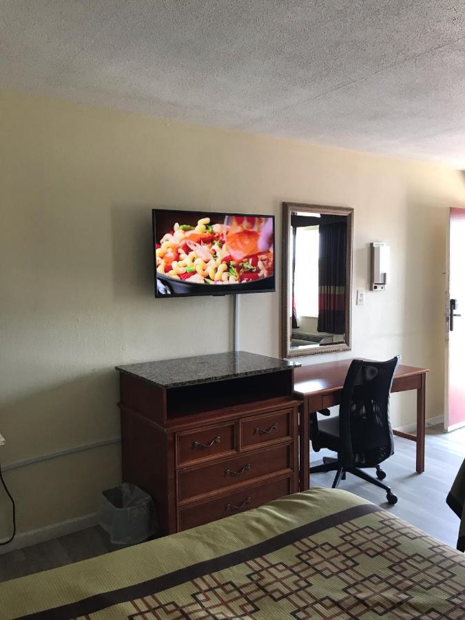 Big Spring Inn Madisonville Zewnętrze zdjęcie