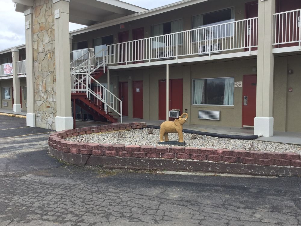 Big Spring Inn Madisonville Zewnętrze zdjęcie