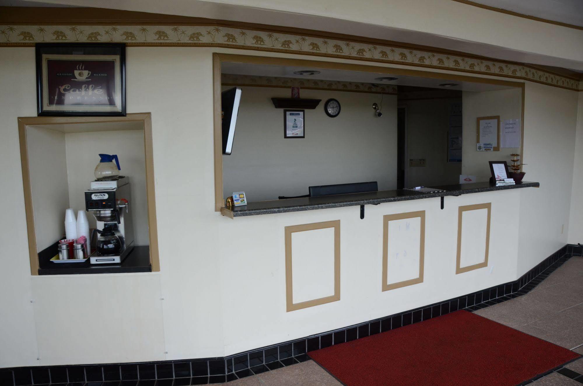 Big Spring Inn Madisonville Zewnętrze zdjęcie