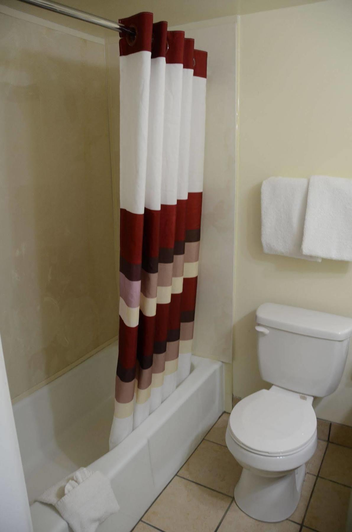 Big Spring Inn Madisonville Zewnętrze zdjęcie
